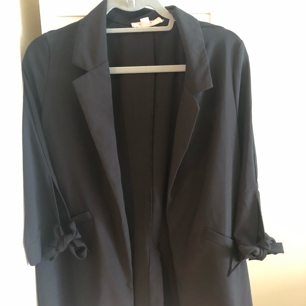 Light and no pad blazer